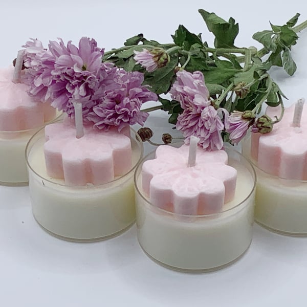 4 Tall Soy Wax Tealight With Pink Flower Rose Bouquet 