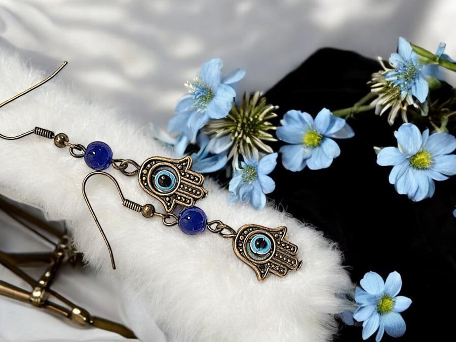 Protective eye with Hansa hand earrings, protective jewellery, Hamsa hand jewell
