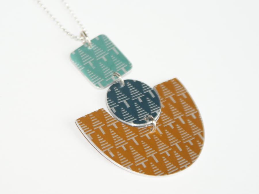 Colour pop shapes necklace - mustard and jade