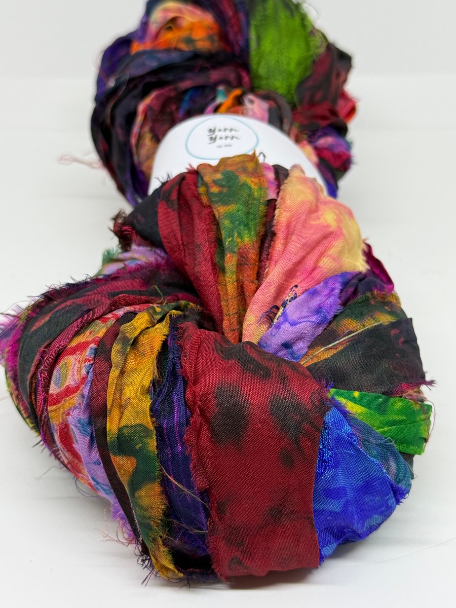 Sari silk ribbon tie dyed in India, weaving, crochet, 100g