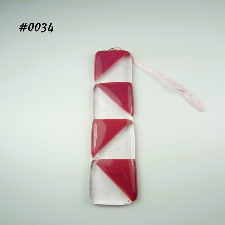 Pink triangle patterned handcrafted fused glass suncatcher (0034)