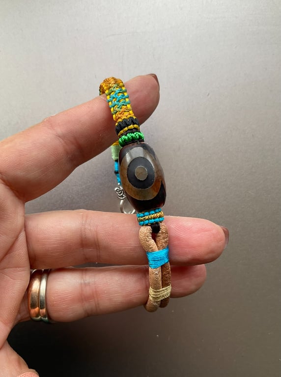 Handmade Men's bracelet Tibet Dzi Agate Chunky (wrist size 20.5cm) Feng Shui 