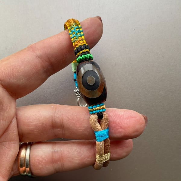 Handmade Men's bracelet Tibet Dzi Agate Chunky (wrist size 20.5cm)