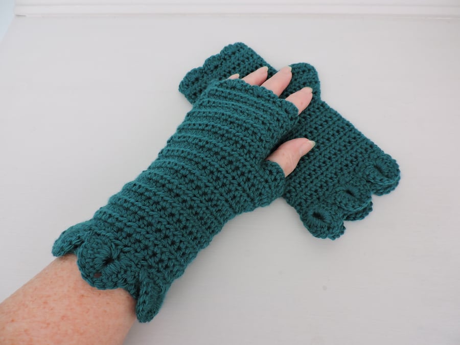 Fingerless Mitts with Dragon Scale Cuffs Malachite Green