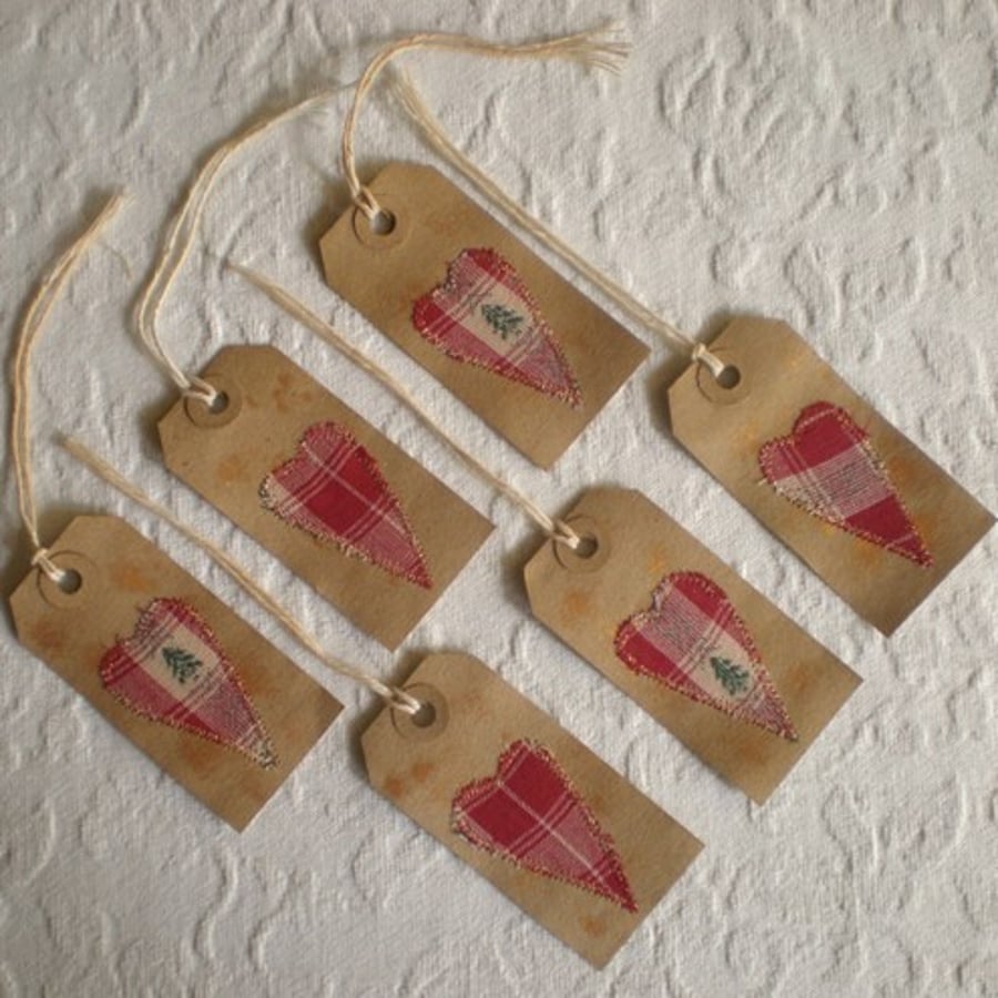 6 Christmas 'Heart' Gift Tags