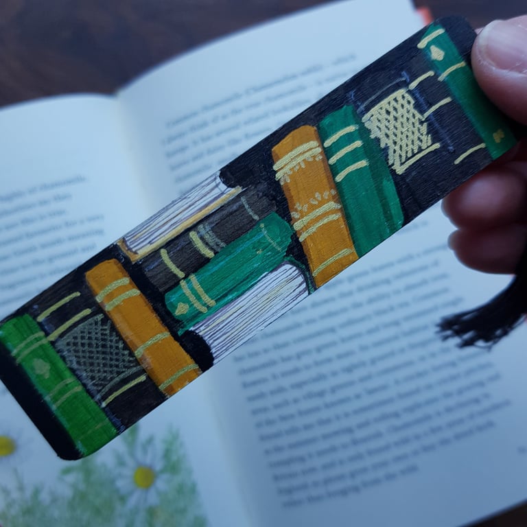 Hand painted wooden bookmark green