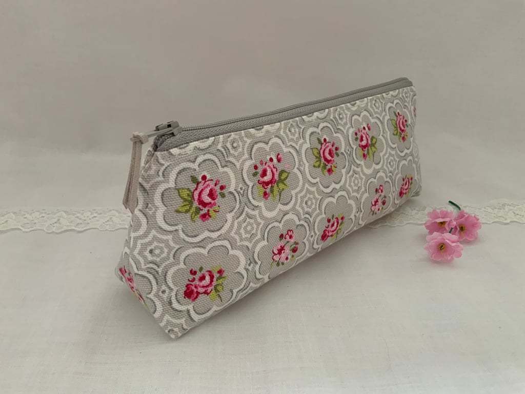 Pencil Case, Brush Case, Cosmetic Bag, Zipped Purse, Mothers Day Gift
