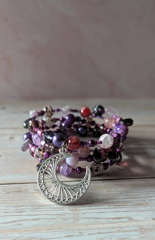 Ornate Crimson Moon, Filigree Celestial Memory Wire Bracelet