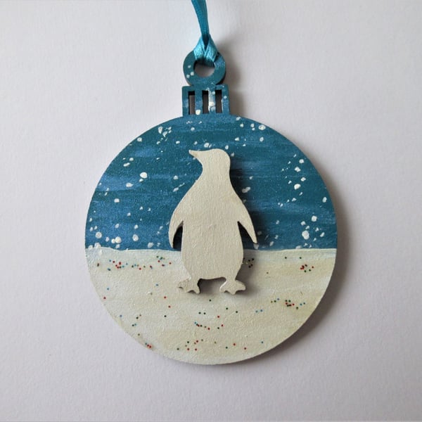 Penguin Christmas Tree Bauble Hanging Decoration Snow Winter Scene