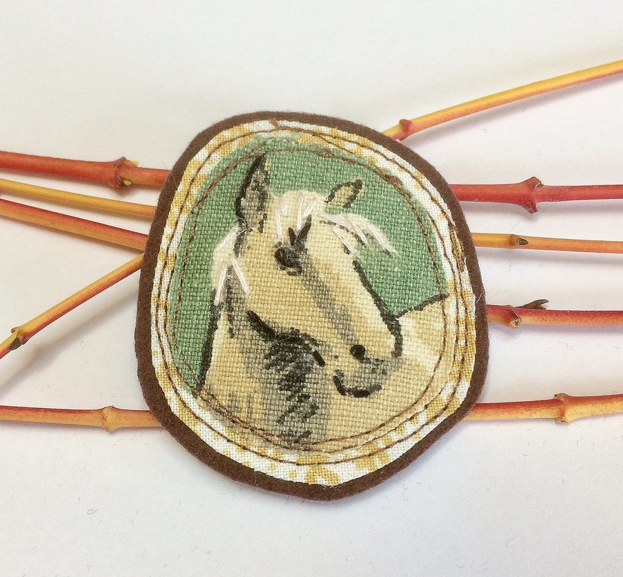 Vintage Fabric Horse handmade brooch  - Stocking filler 