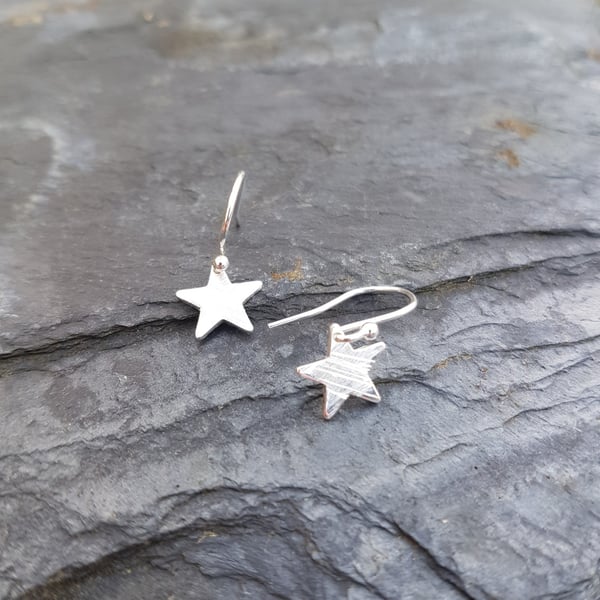 Star earrings small