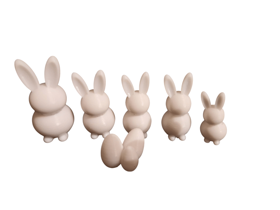 Cute Easter bunnys decoration
