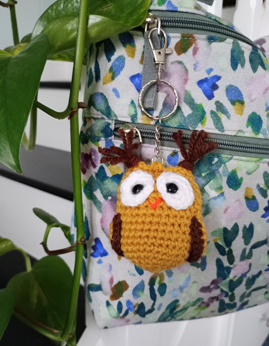 Owl crochet amigurumi keyring bag charm