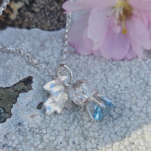 Topaz Thistle Necklace 