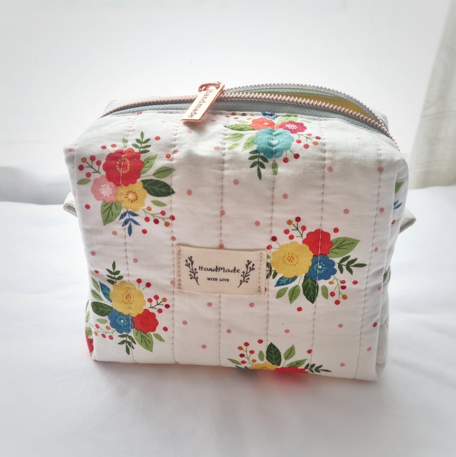 Small Floral Make Up Bag