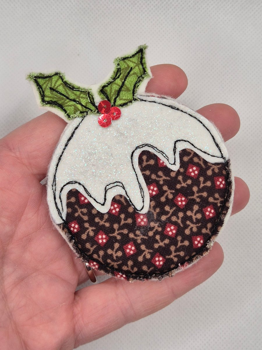 Merry Christmas Pudding Brooch