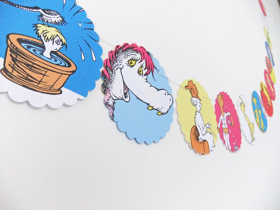 Dr Seuss Bunting - children's bunting