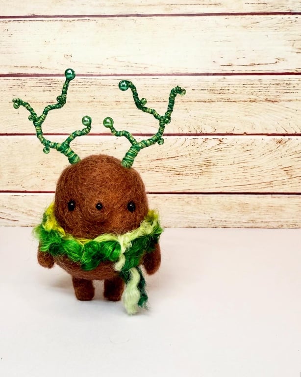 Mole Earth Spirit Apprentice in Green