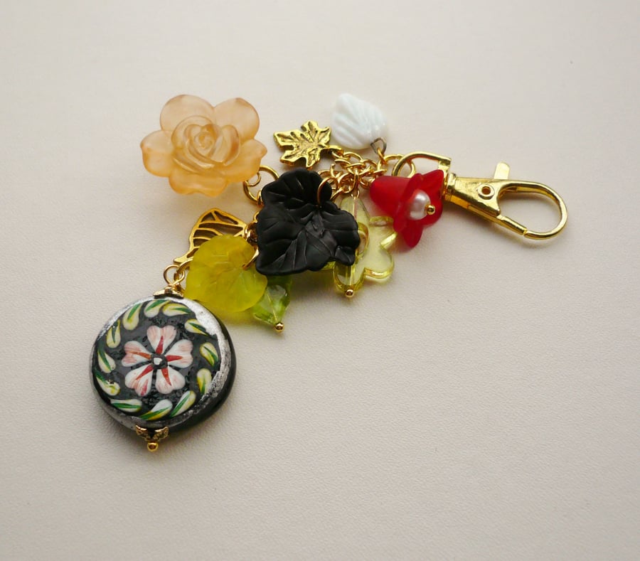 Handbag Charm Flower and Leaf Gold Mixed Bead  KCJ1639