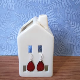 Teardrop earrings in red enamel on copper 263