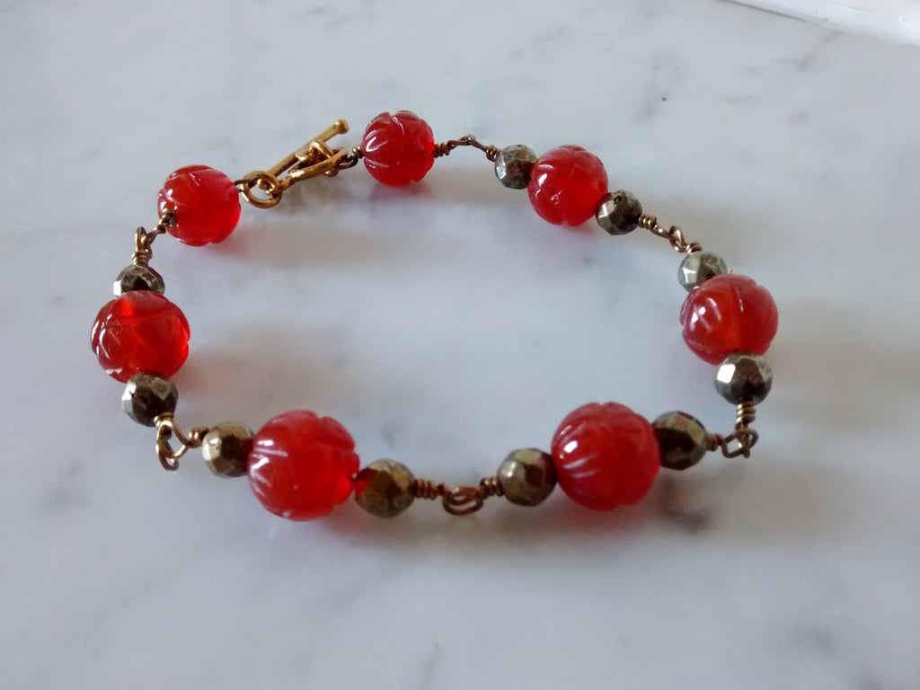 RED LOTUS  BRACELET - FLOWER CARVED BRACELET - CHRISTMAS GIFT  FREE UK  SHIPPING