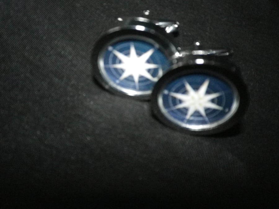 Cream Star cufflinks, free shipping, gift wrapped, elegant image, Ref 3540