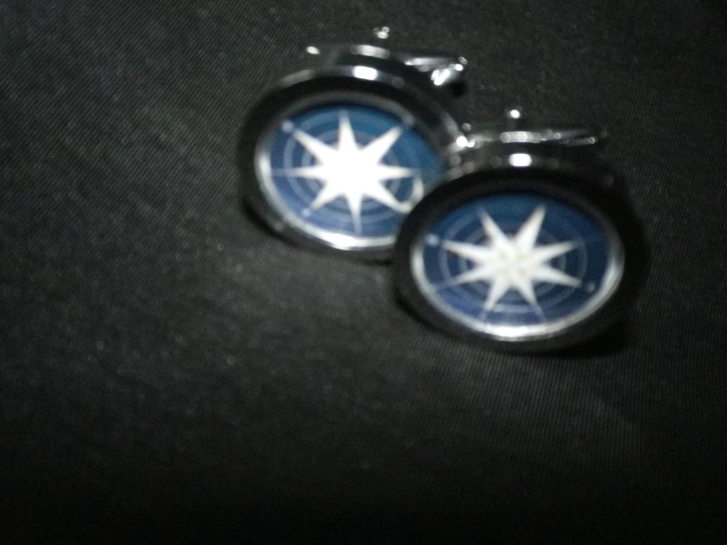 Cream Star cufflinks, free shipping, gift wrapped, elegant image, Ref 3540