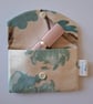 Blue and cream card holder  - Image 3