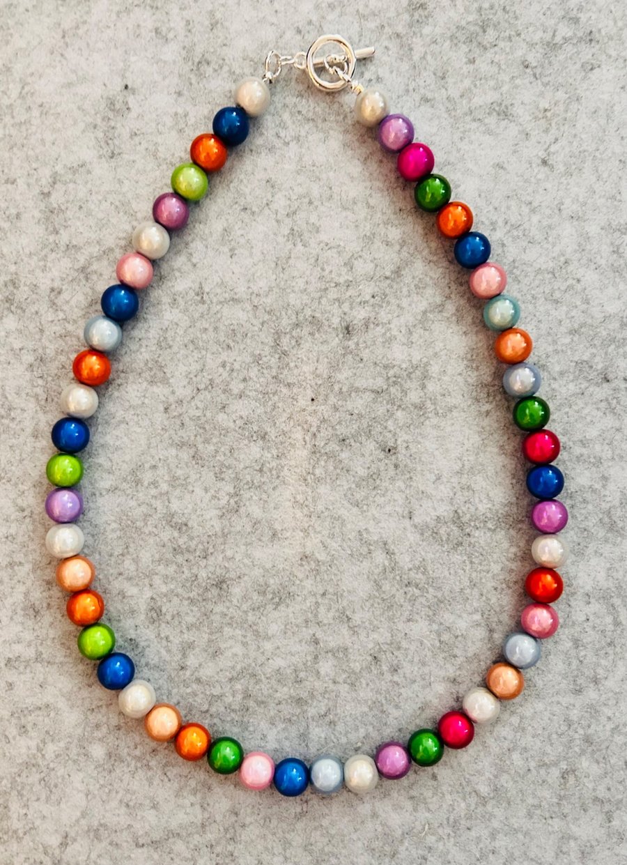Glow beads necklace