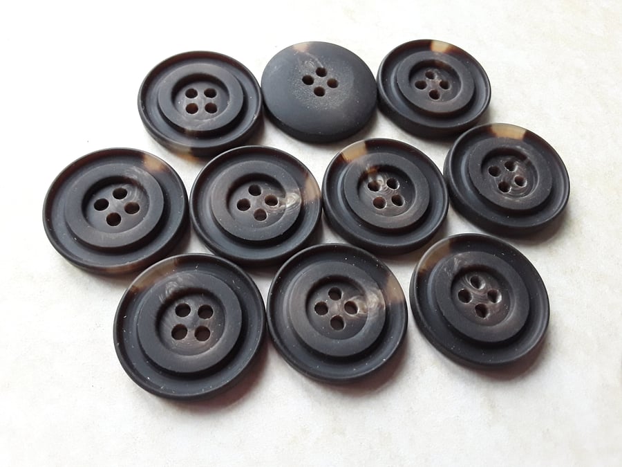 23mm 36L polyester Tortoise Shell Buttons DESIGNER