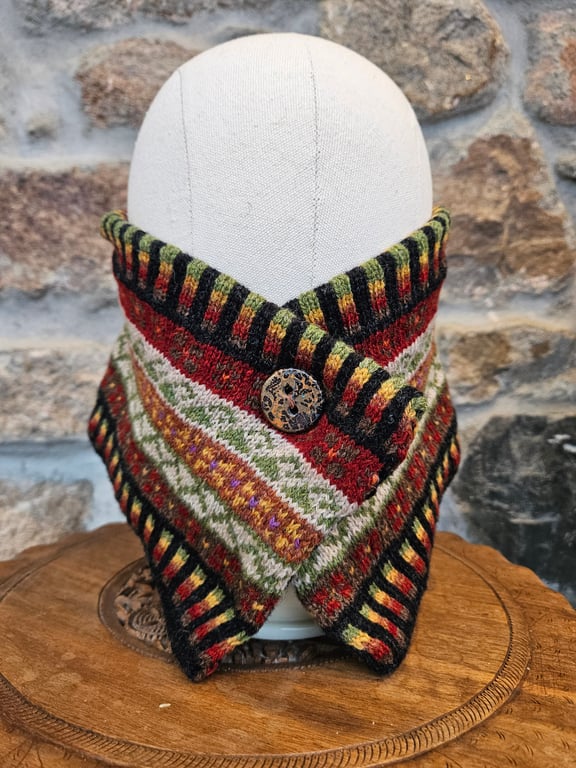 Fair Isle 'Peerie' Neckwarmer Charcoal and autumnal