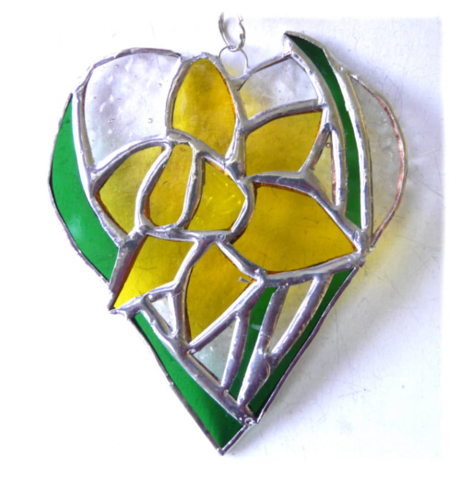Daffodil Heart Suncatcher Stained Glass 032