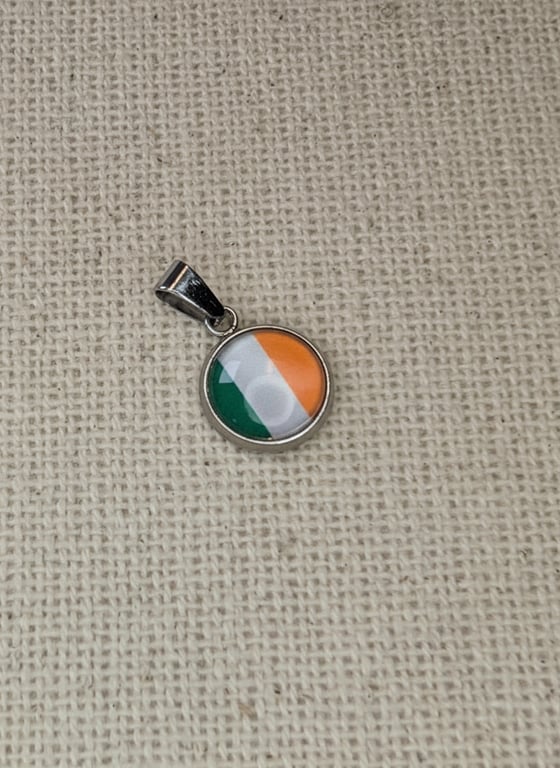 Ireland Flag Pendant - Small Glass Finished Charm - Irish Flag