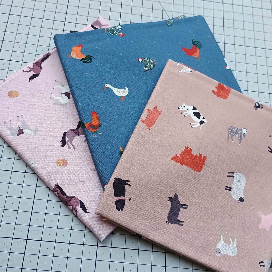 Fat Quarter Bundle - Small Things Countryside Quilting Cotton, 3 FQ