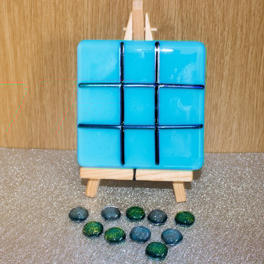 Special Dichroic Edition OXO Game with Turquoise base - 8017