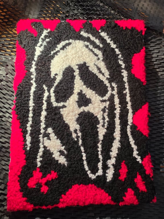 XXL handmade Punch Needle Horror Deskrug inspired by Ghostface 