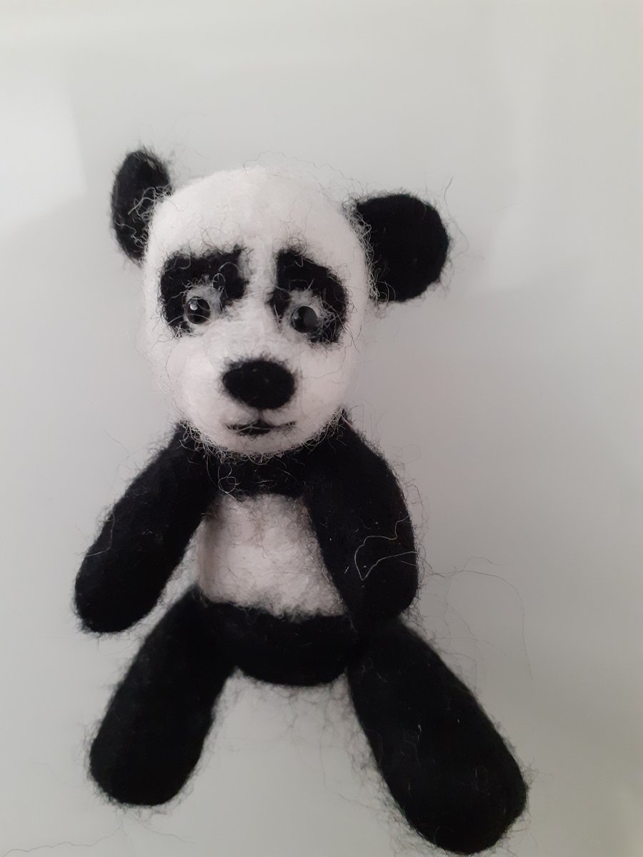Panda needlefeltin kit, felted wool, 