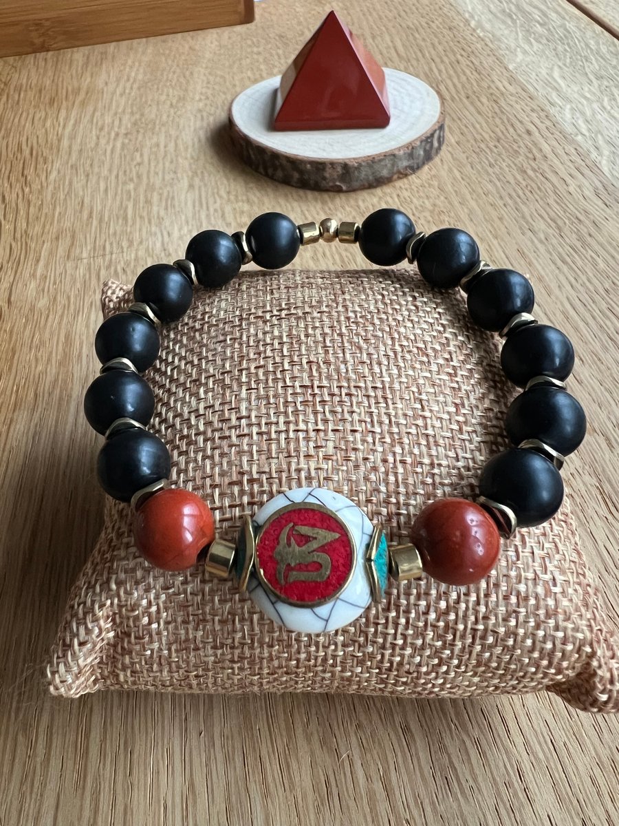 “OM Energy Chakra”,Onyx Bracelet 