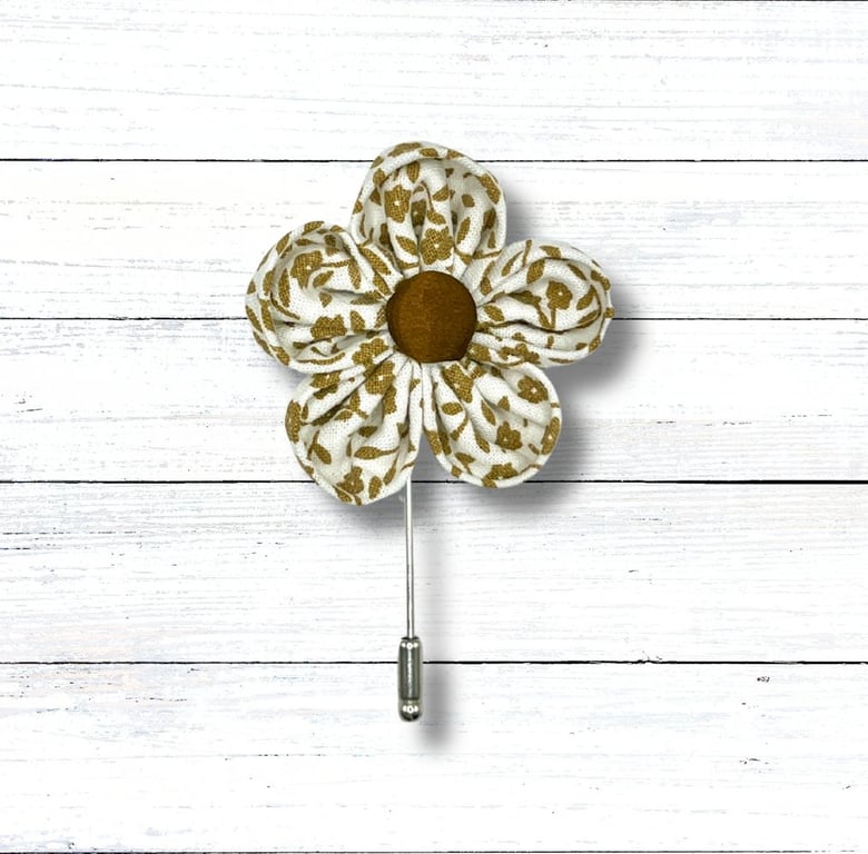 Flower Lapel Pin, Brown Lapel Flower, Perfectly Imperfect, Wedding Buttonhole