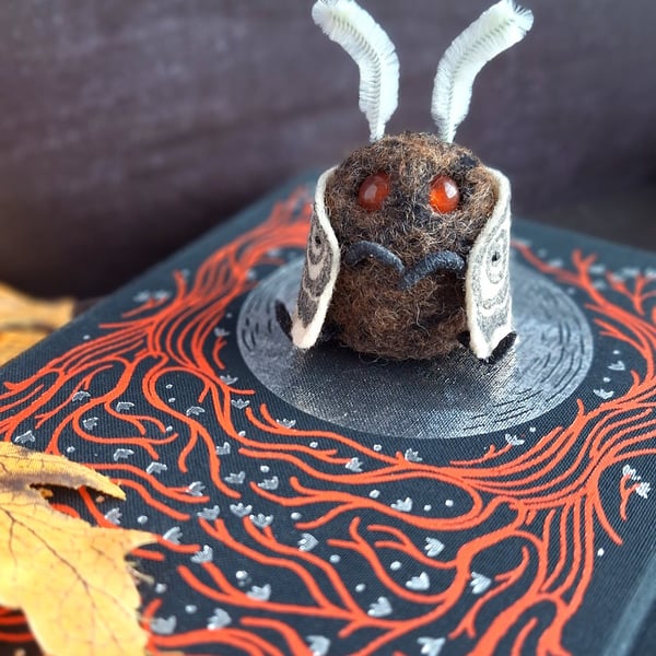 Motthew - The Wee Mothman