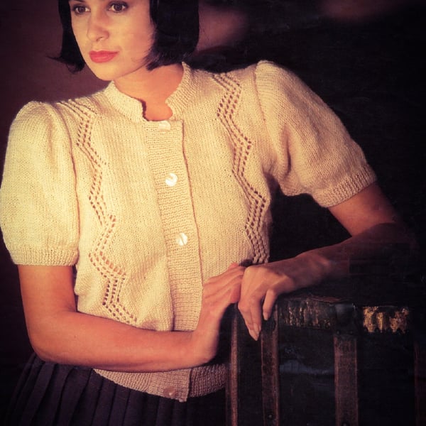 VINTAGE KNITTING PATTERN Ladies Lacey Jacket
