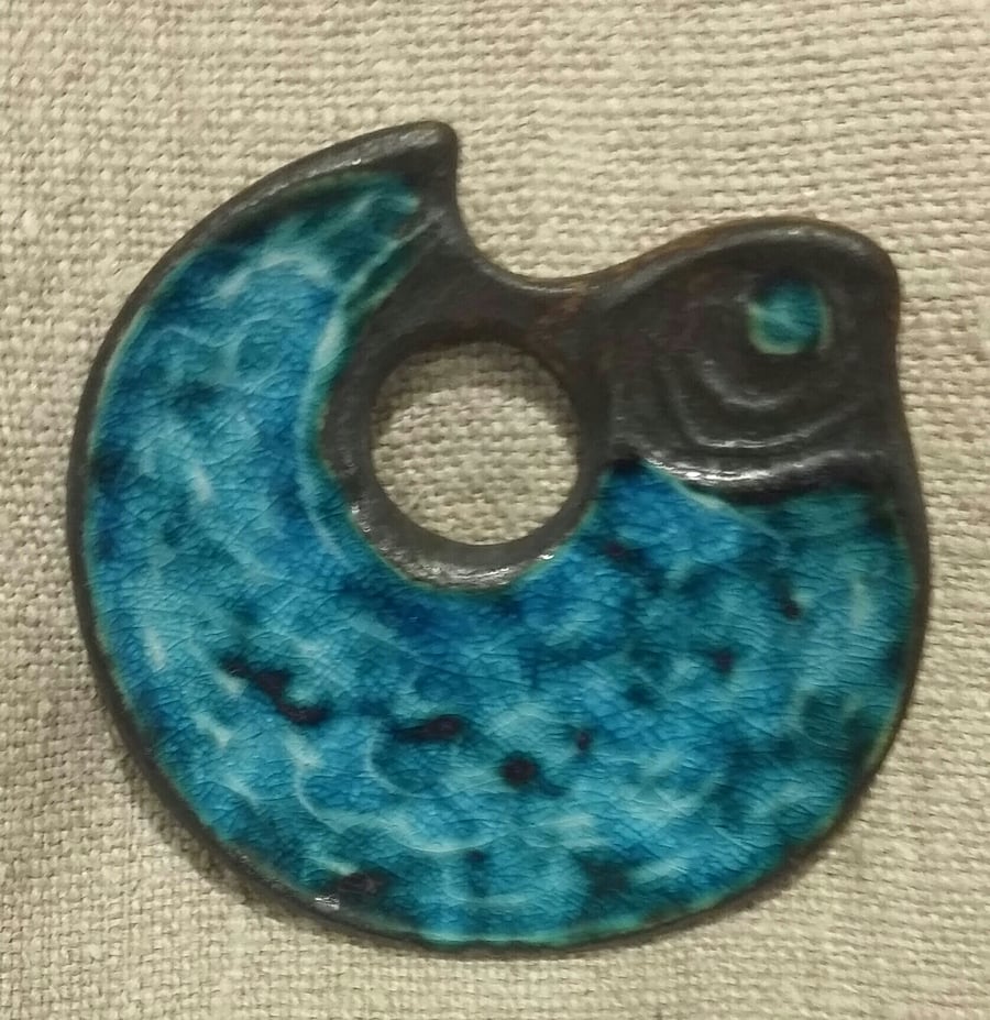 Blue bird brooch 