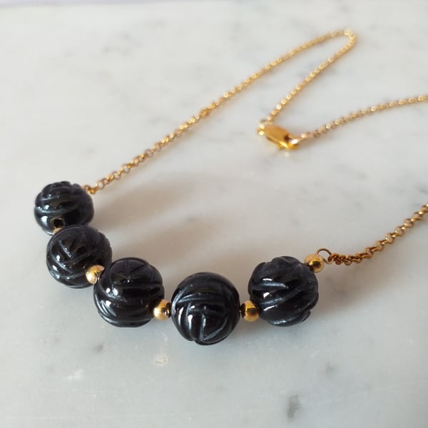 BLACK ROSE NECKLACE-AGATE NECKLACE-FLORAL NECKLACE - FREE UK SHIPPING