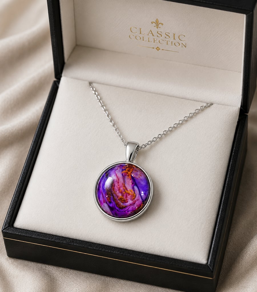 Handmade Resin Jewellery Necklace - Unique 18 inch silver chain