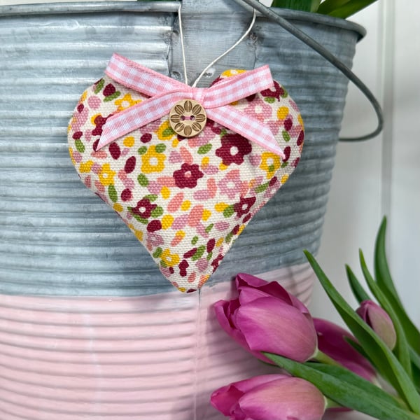 EMMA BRIDGEWATER FABRIC HEART DECORATION  - thousand flowers