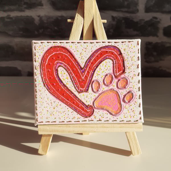Paw and heart mini canvas with easel
