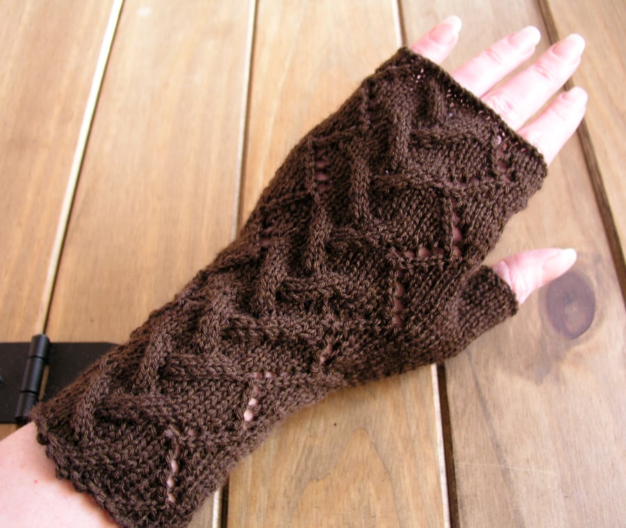 Brown fingerless gloves wrist warmers