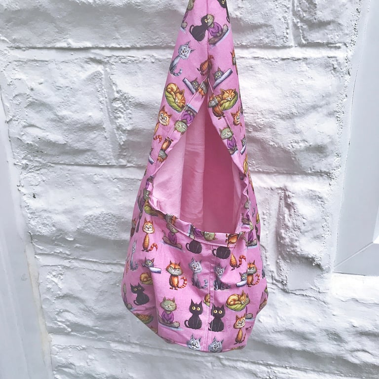 Cat Wigwam Peg Bag, Lined Pink Cotton Laundry Bag, Clothespins Holder