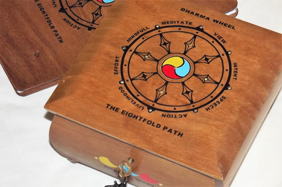 LOCKABLE WHEEL of DHARMA. Handmade wooden box and MATCHING wooden NOTEBOOK.