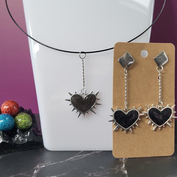 Black Heart With Spikes Earring and Pendant Set